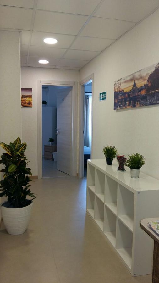 Domus Italiana Ξενοδοχείο Ρώμη Εξωτερικό φωτογραφία